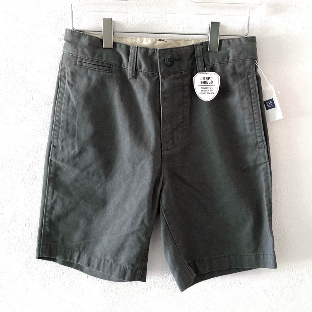 NWT Gap Khaki Green Shorts Size 7 Husky